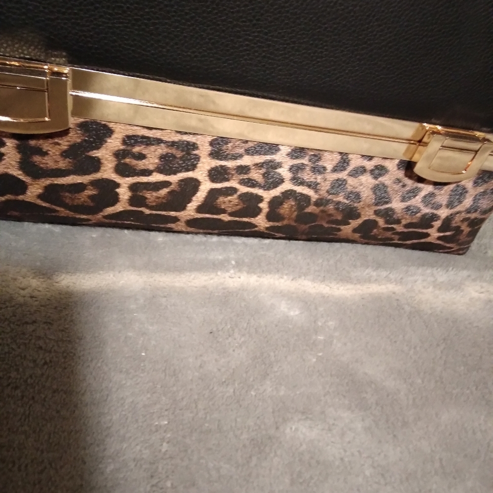 Purse - Picture 4 of 5